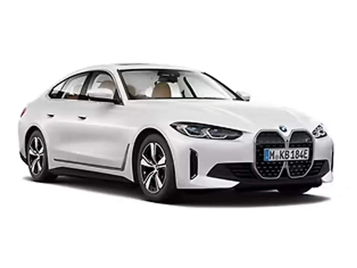 BMW i4 Mineral White metallic